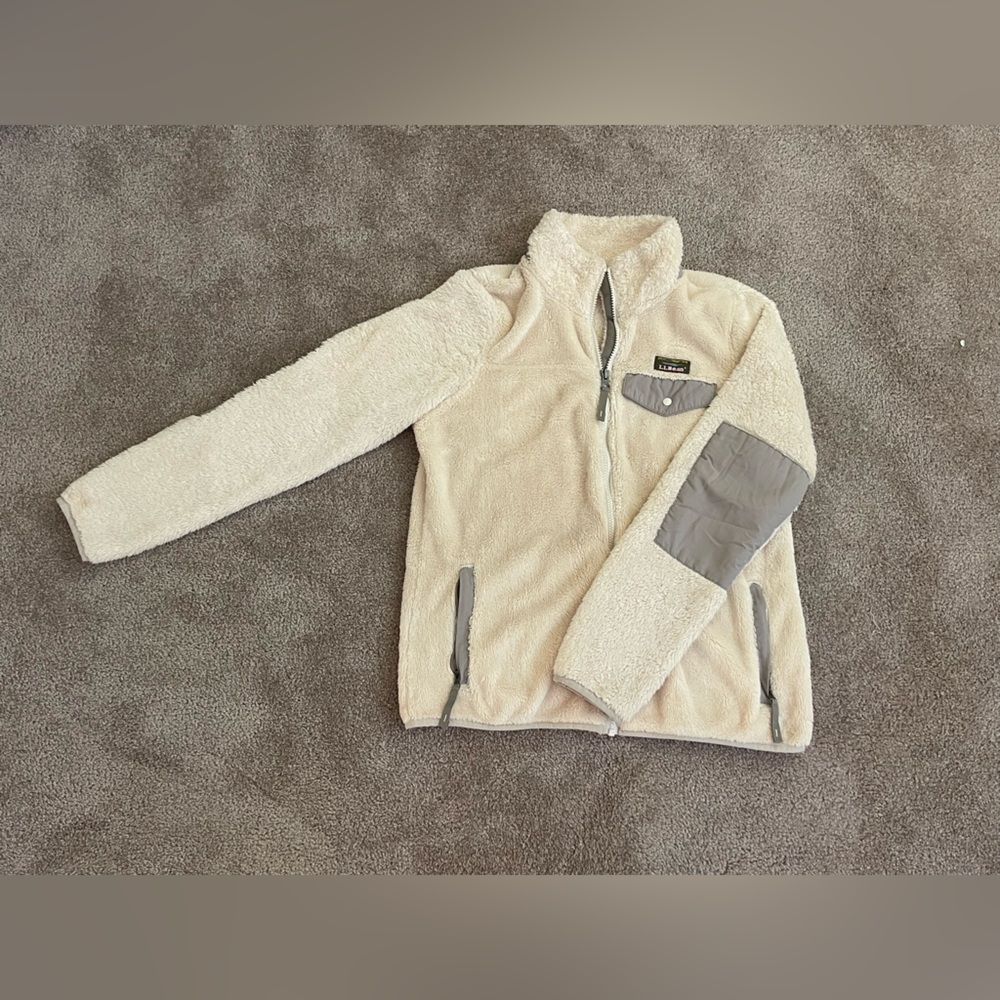 L.L. Bean Cream and Gray Fleece Jacket